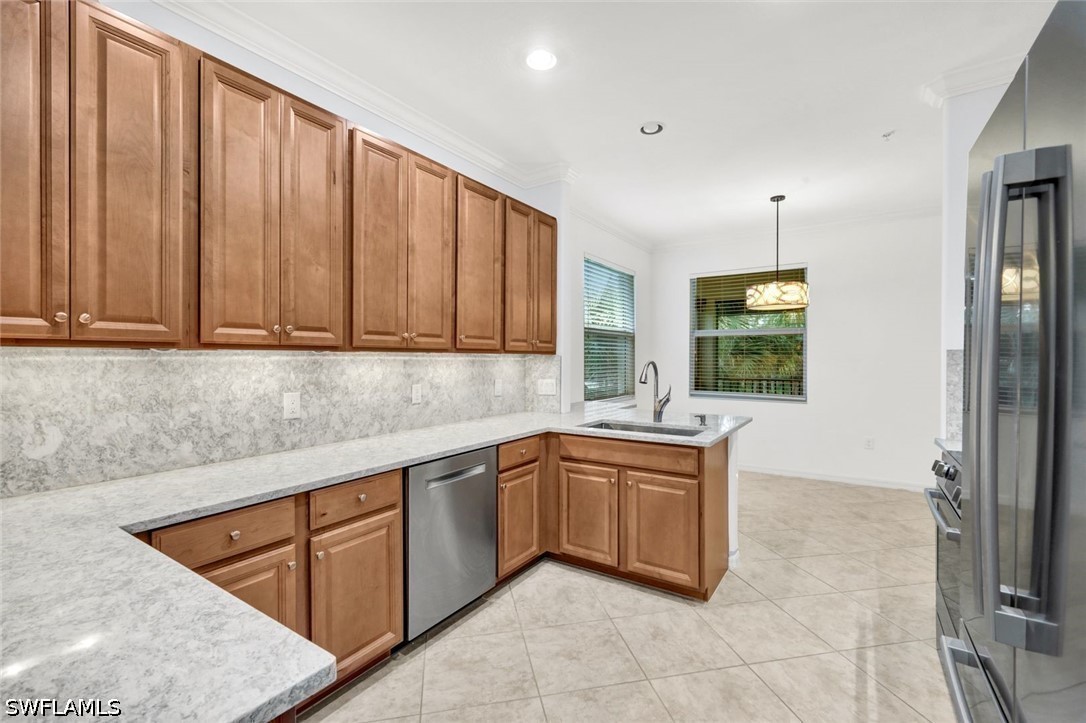 3 Bed Condominium for Sale in Hideaway Cove, photo 16