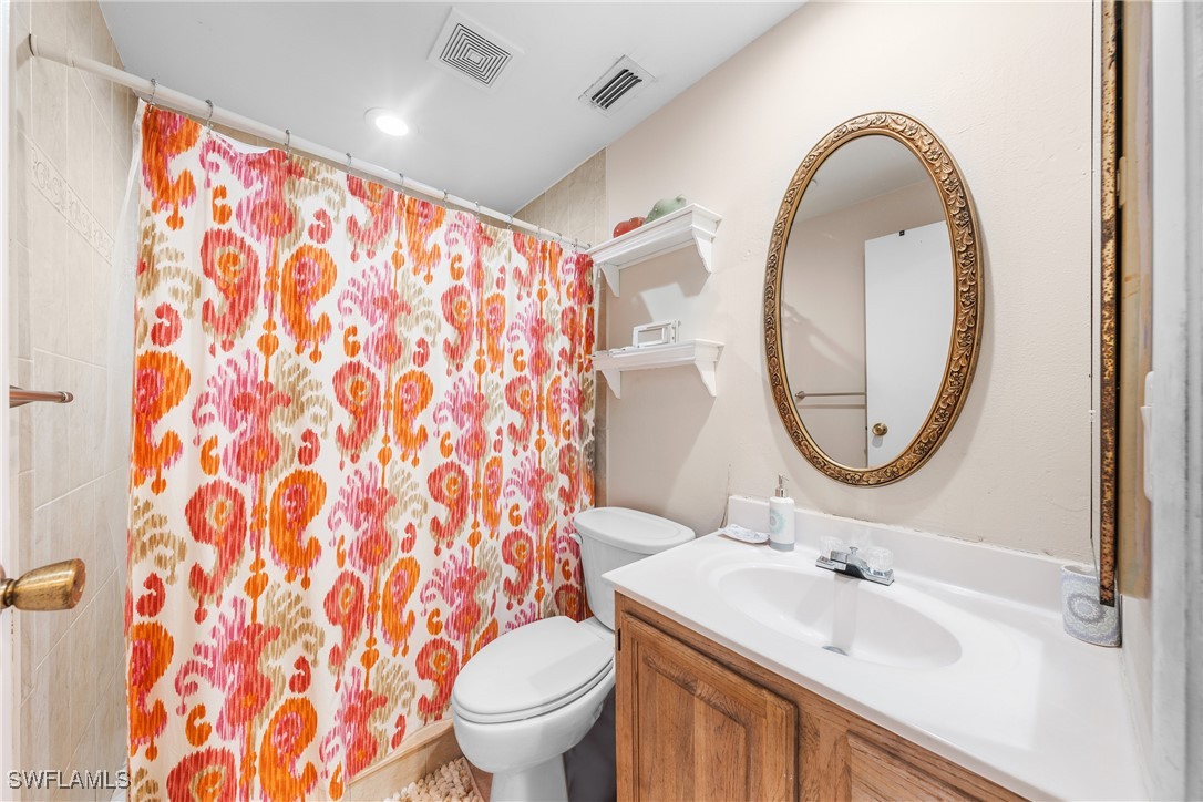 2 Bed SingleFamilyResidence for Sale in Naples, photo 16