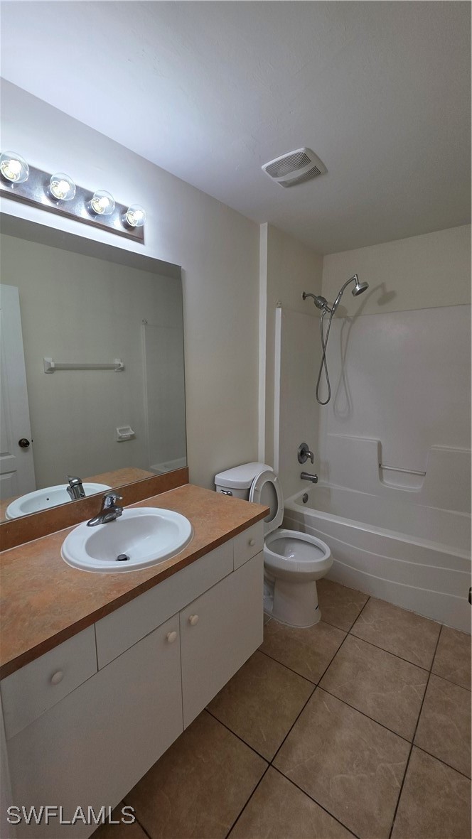 3 Bed SingleFamilyResidence for Sale in Cape Coral, FL — photo 16