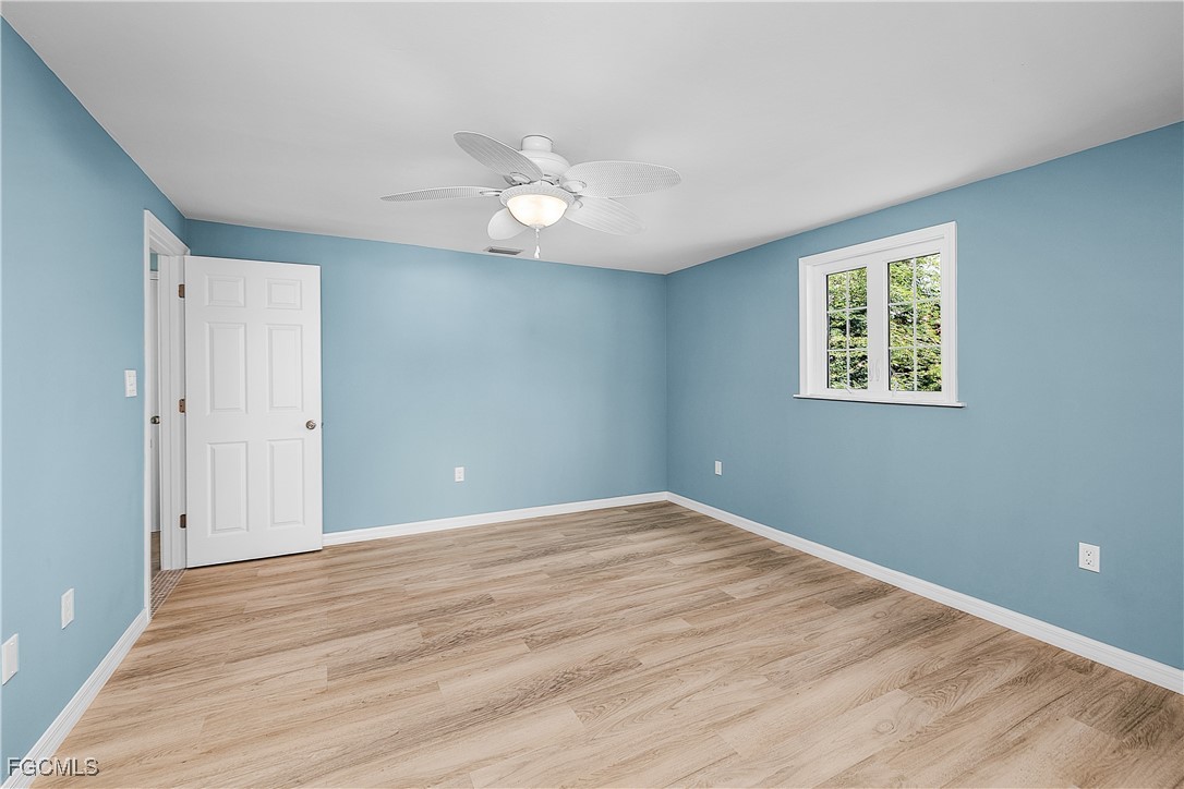 2 Bed Waterfront Home for Sale in Bokeelia, photo 16