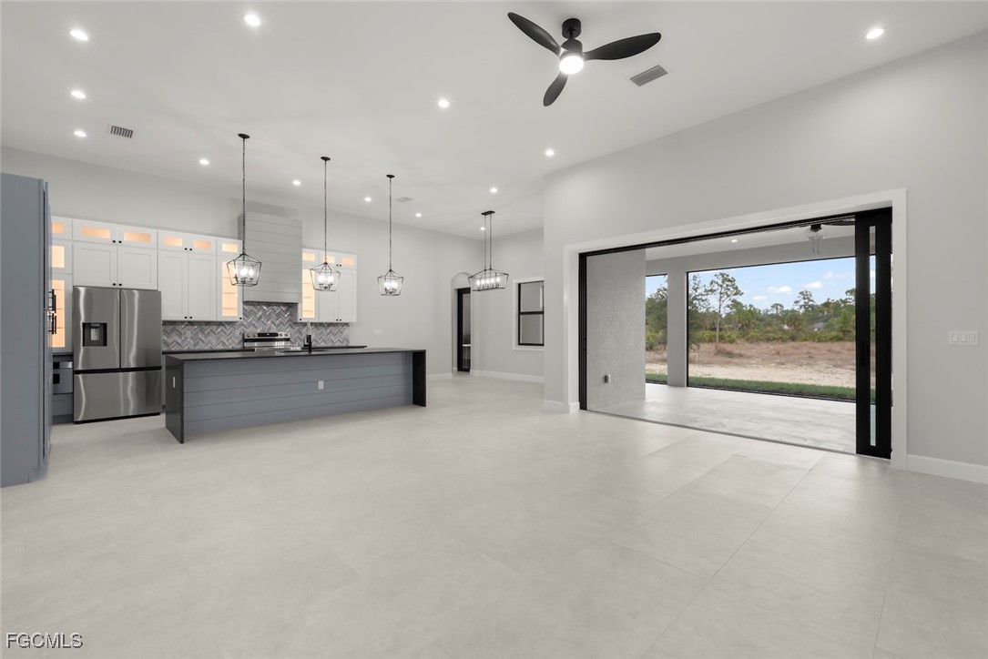4 Bed SingleFamilyResidence for Sale in Naples, photo 16
