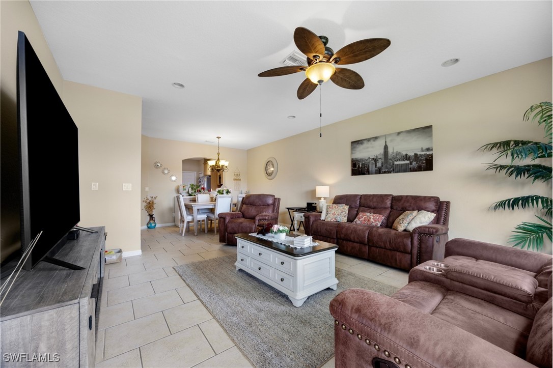3 Bed Townhouse for Sale in Colonnade At Forum, FL, $299,000 — photo 16