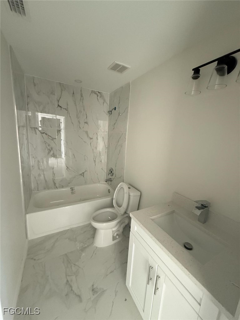 6 Bed Duplex for Sale in Lehigh Acres, FL, $539,900 — photo 16