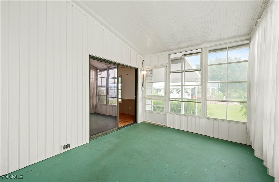 2 Bed ManufacturedHome for Sale in Fort Myers, FL, $99,000 — photo 16