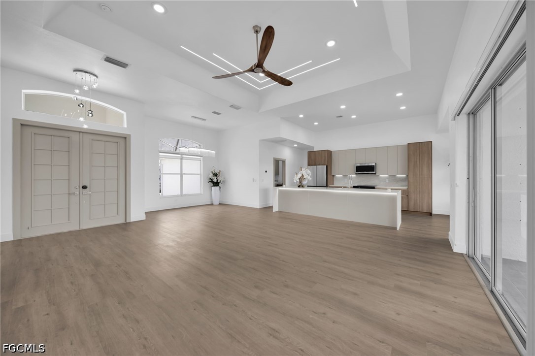 3 Bed SingleFamilyResidence for Sale in Cape Coral, photo 16