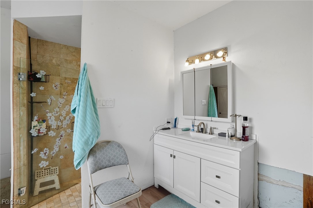 3 Bed Waterfront Home for Sale in North Fort Myers, photo 16