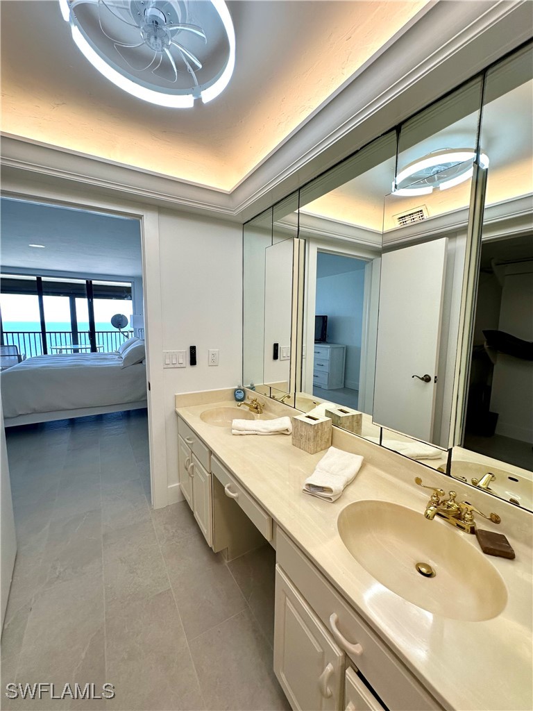 2 Bed Waterfront Home for Sale in Naples, photo 16
