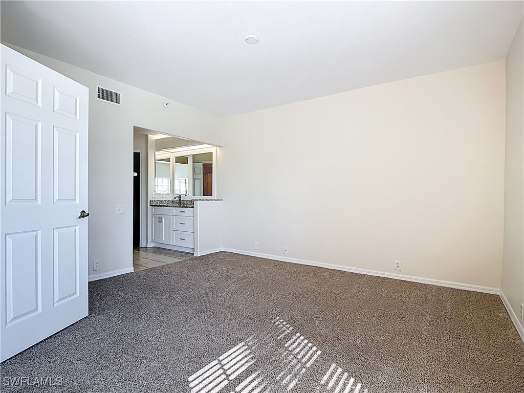 2 Bed Waterfront Home for Sale in Amberley Court, photo 16