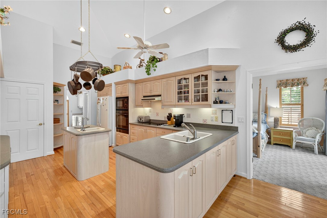 3 Bed Pool Home for Sale in Sanibel, FL, $1,049,000 — photo 16
