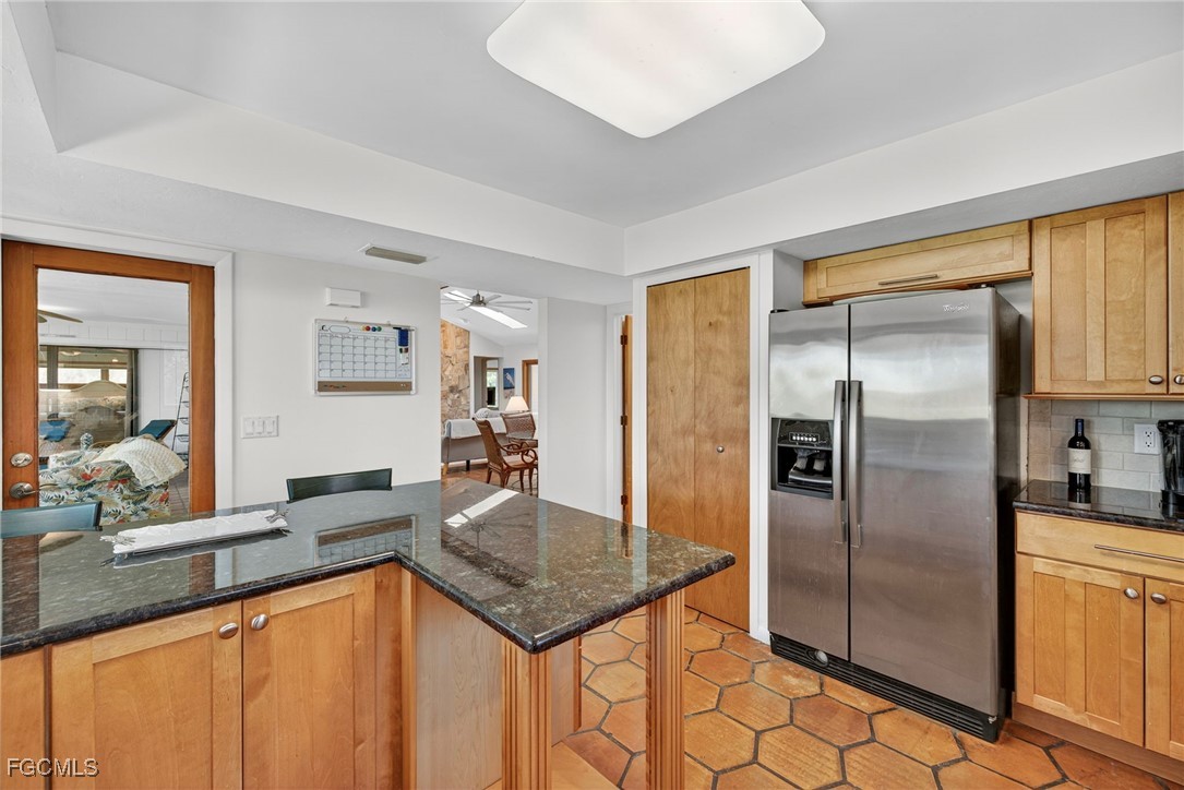3 Bed Waterfront Home for Sale in Sanibel, FL, $750,000 — photo 16