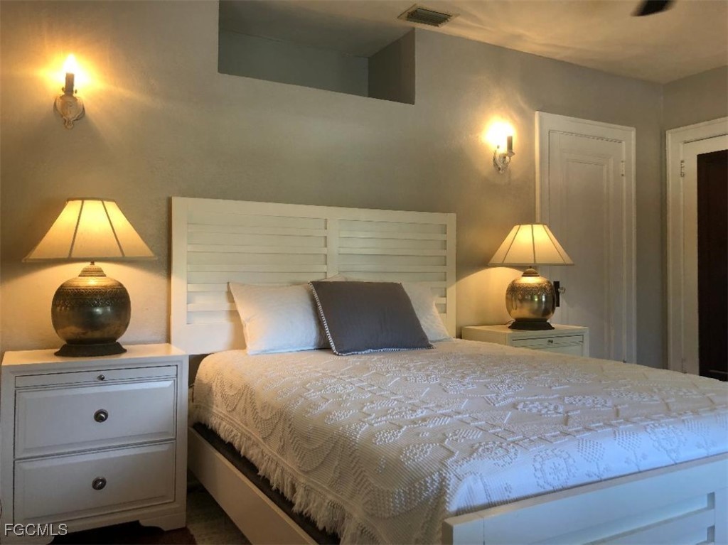 3 Bed SingleFamilyResidence for Sale in Riverside, FL — photo 16