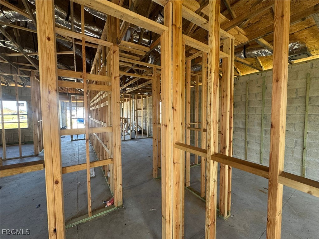 3 Bed SingleFamilyResidence for Sale in Cape Coral, photo 16