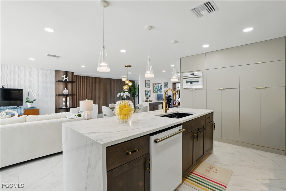 3 Bed Pool Home for Sale in Cape Coral, photo 16