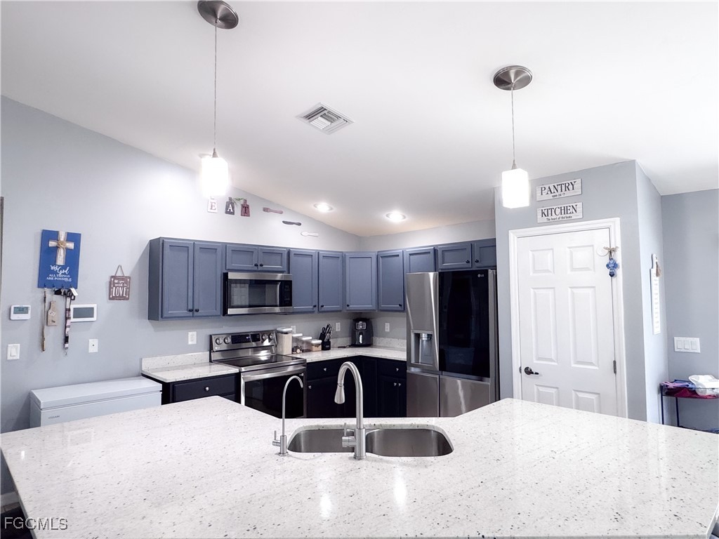 3 Bed SingleFamilyResidence for Sale in Cape Coral, FL — photo 16