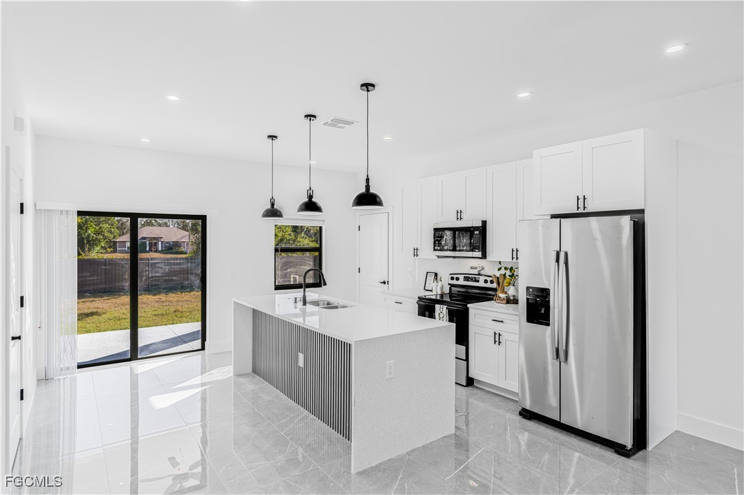 3 Bed SingleFamilyResidence for Sale in Lehigh Acres, FL — photo 16