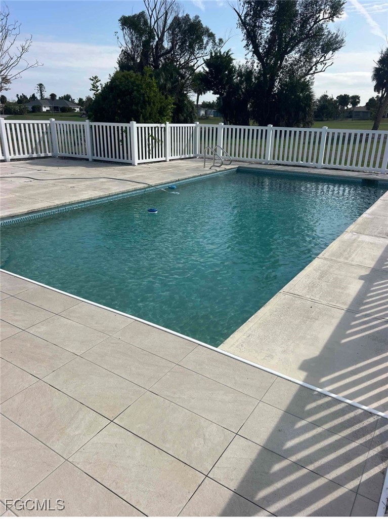 3 Bed Pool Home for Sale in Oakland Hills, photo 16
