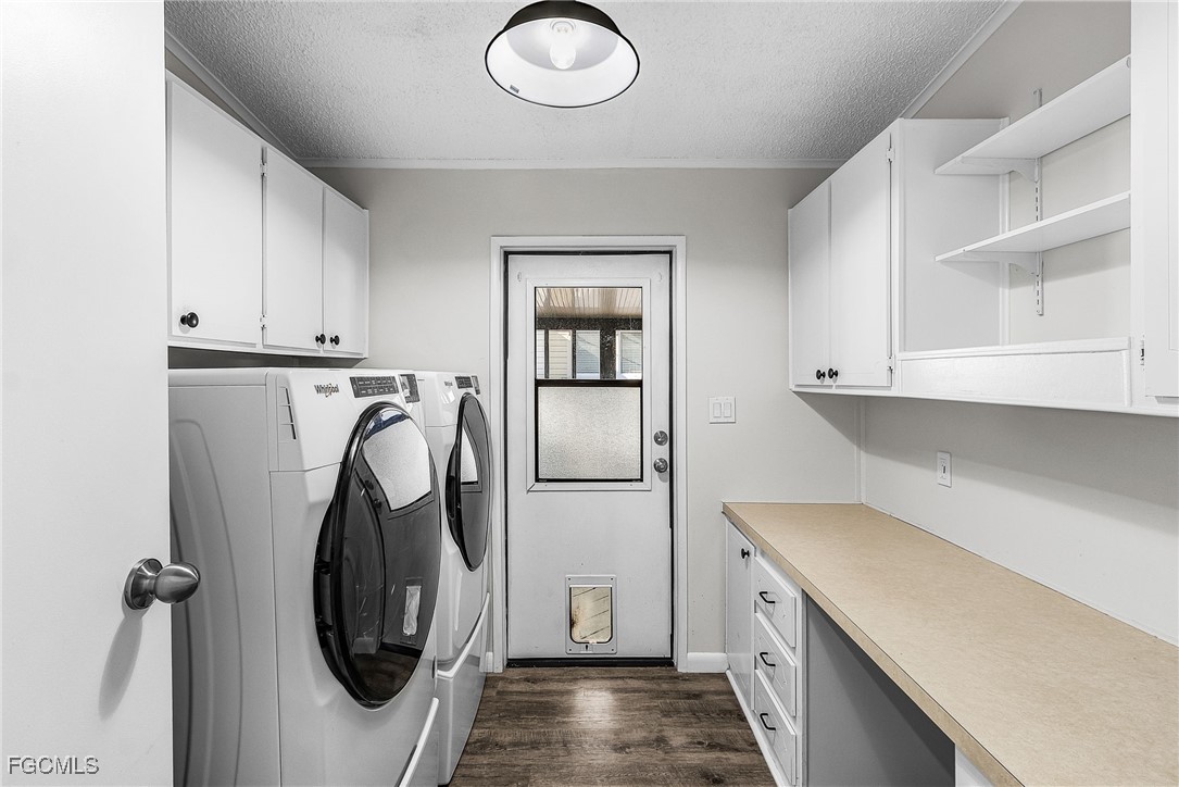 2 Bed ManufacturedHome for Sale in Pine Island Cove, FL — photo 16