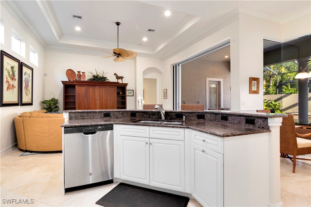 3 Bed Pool Home for Sale in Majors, photo 16