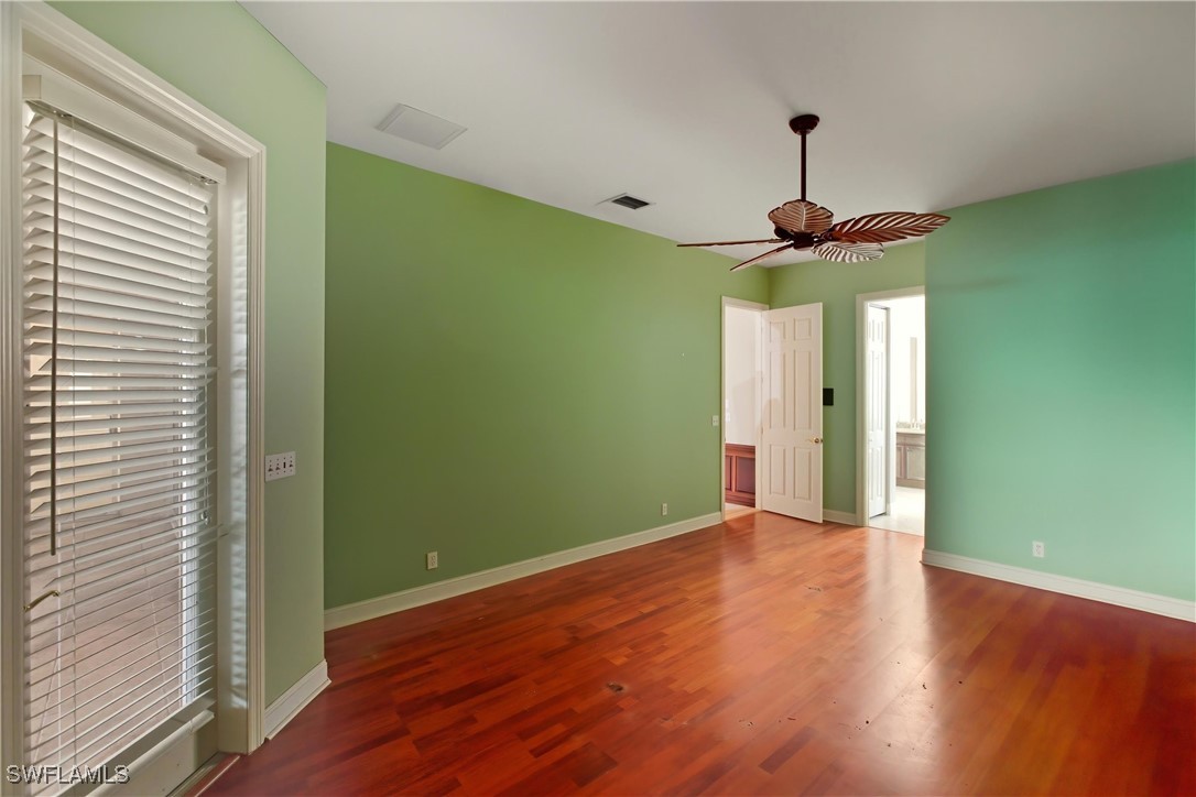 3 Bed SingleFamilyResidence for Sale in Naples, photo 16
