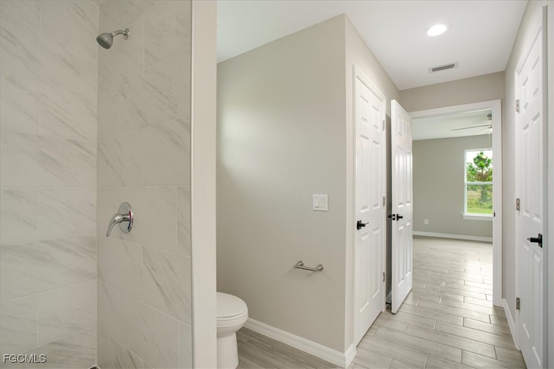 4 Bed SingleFamilyResidence for Sale in Lehigh Acres, FL — photo 16