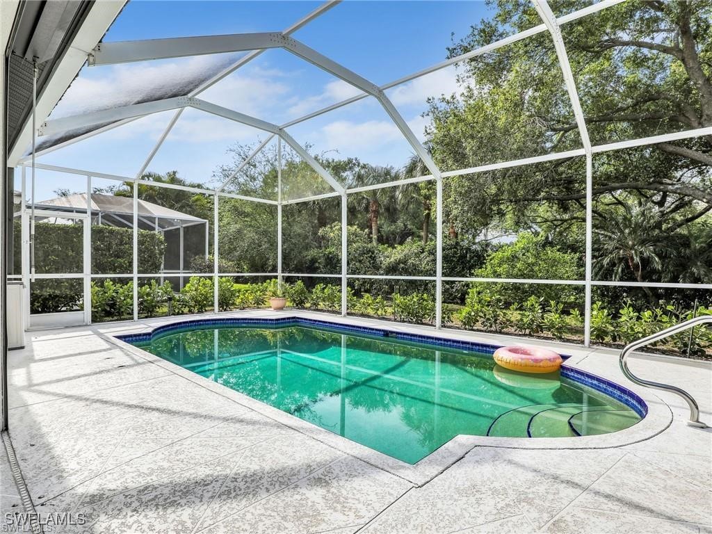 3 Bed Pool Home for Sale in Cedar Creek, photo 16