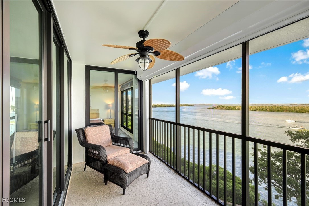 2 Bed Waterfront Home for Sale in The Palms Of Bay Beach, FL — photo 16