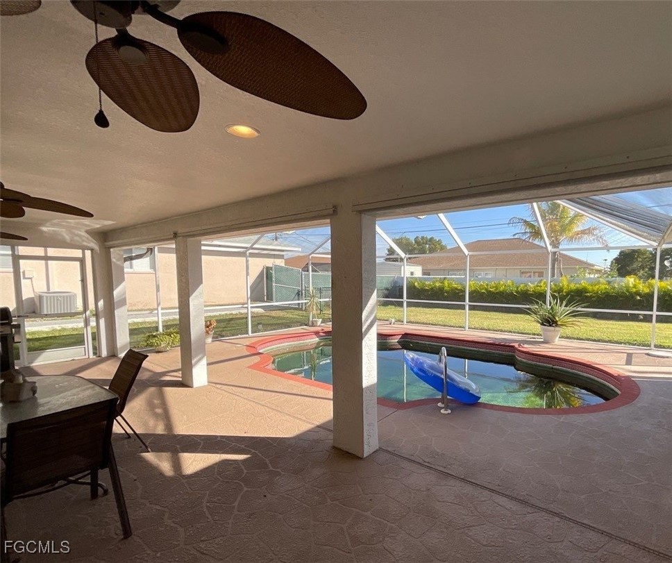 3 Bed Pool Home for Sale in Cape Coral, photo 16