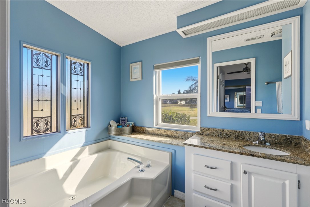2 Bed ManufacturedHome for Sale in North Fort Myers, FL — photo 16