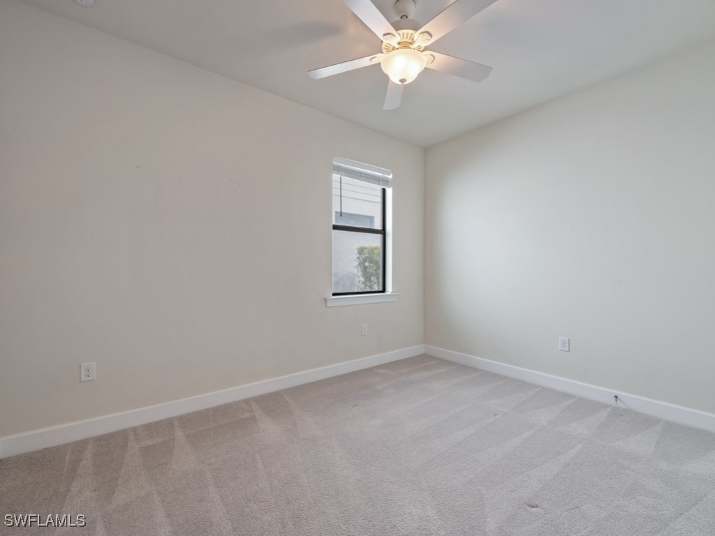 3 Bed SingleFamilyResidence for Sale in Westbrook, photo 16