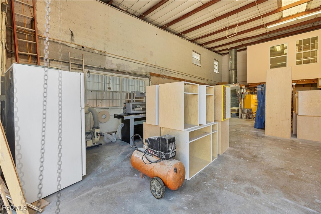 Warehouse for Sale in Port Charlotte, photo 16