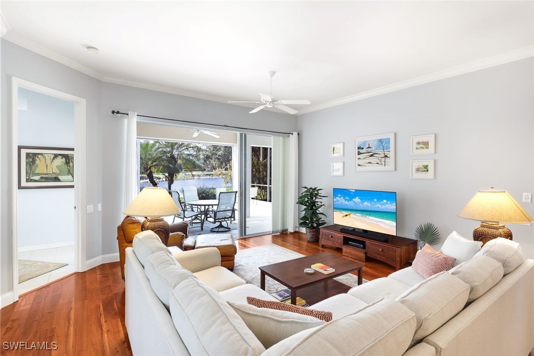 2 Bed SingleFamilyResidence for Sale in Naples, photo 16