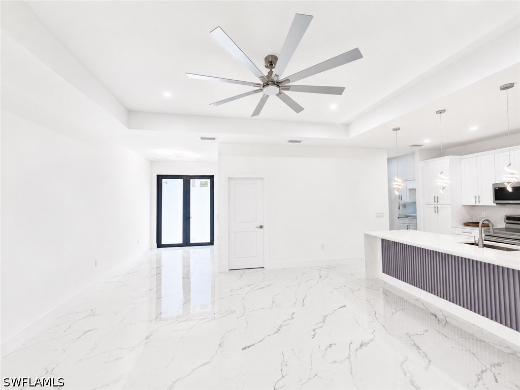 4 Bed SingleFamilyResidence for Sale in Lehigh Acres, photo 16