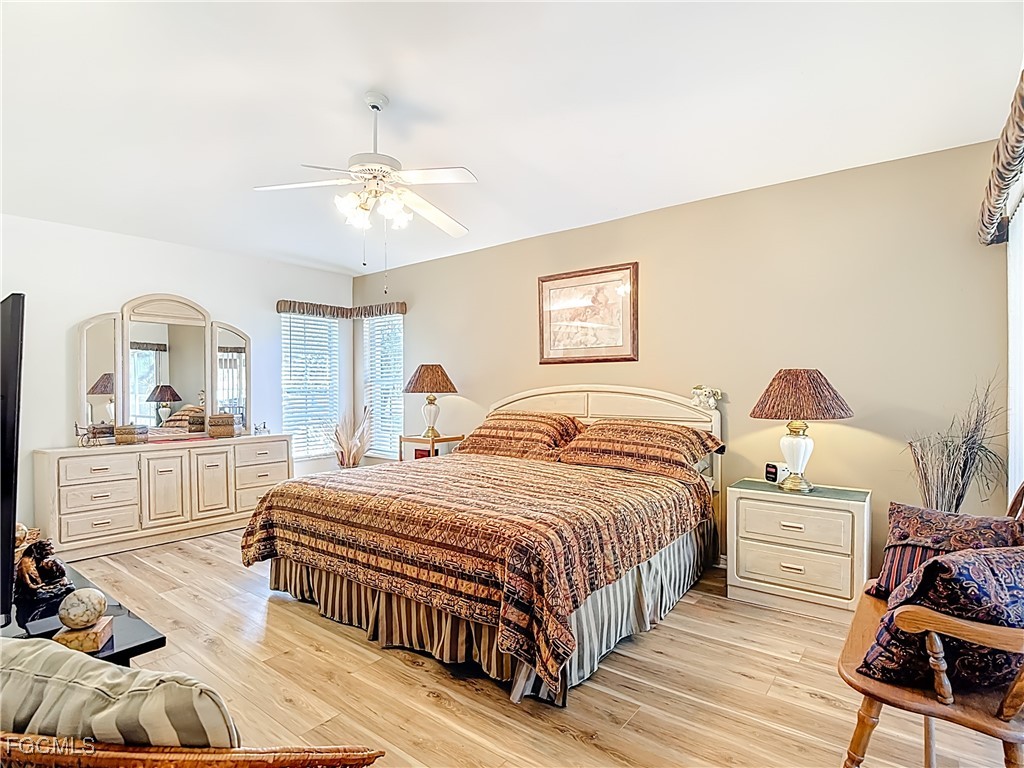 2 Bed SingleFamilyResidence for Sale in North Fort Myers, FL — photo 16