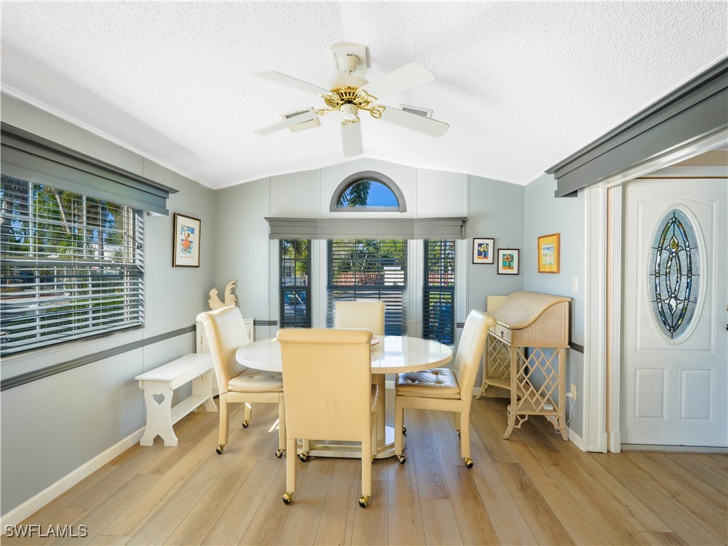 1 Bed Waterfront Home for Sale in Naples, photo 16