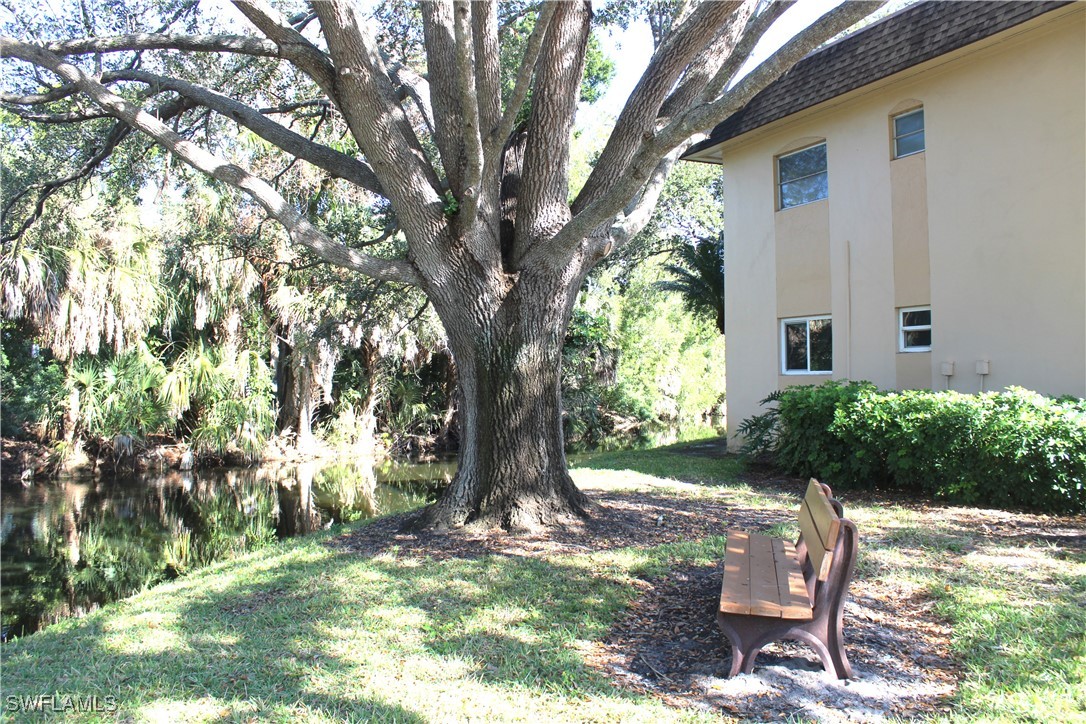 2 Bed Condominium for Sale in Naples, FL, $189,000 — photo 16