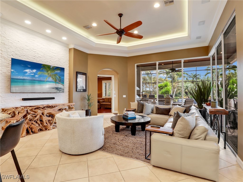 4 Bed Pool Home for Sale in Grande Estates, photo 16