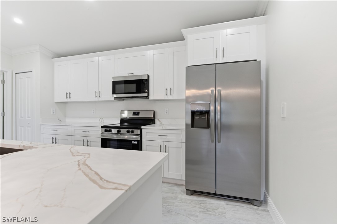 3 Bed SingleFamilyResidence for Sale in Fort Myers, FL — photo 16