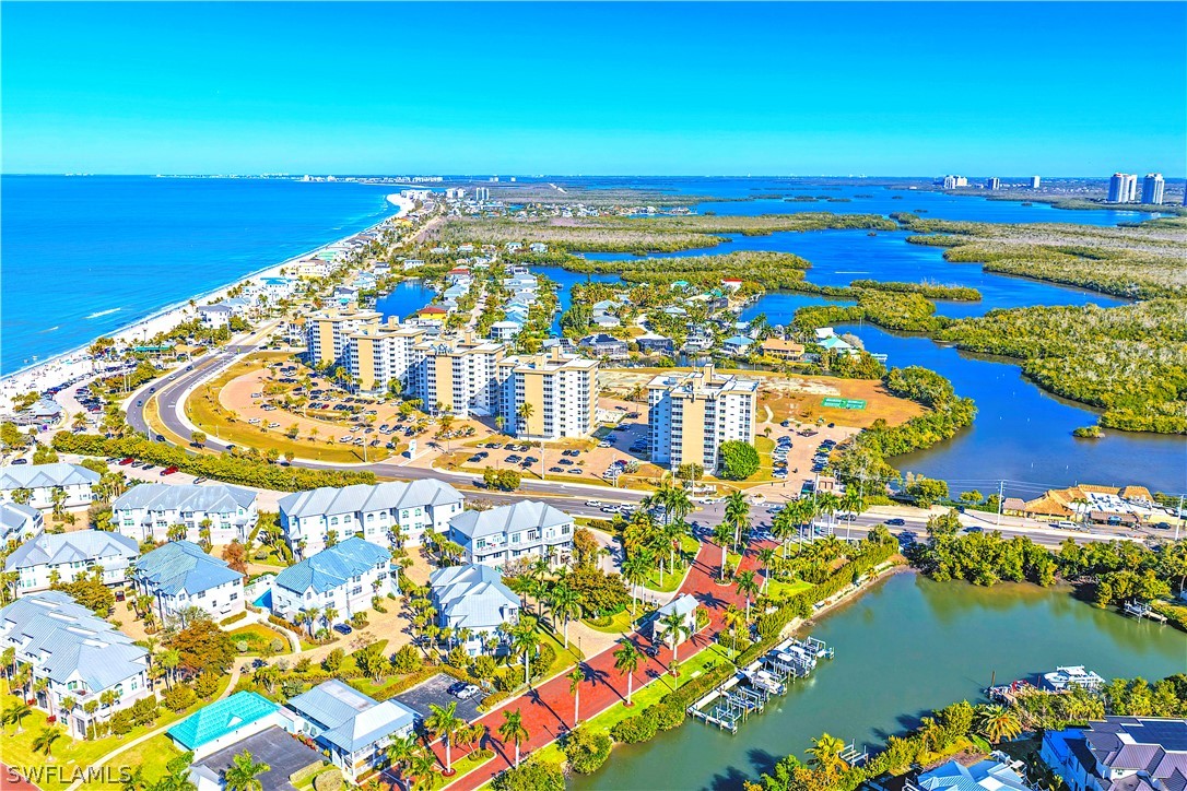 1 Bed Waterfront Home for Sale in Beach And Tennis Club, photo 16
