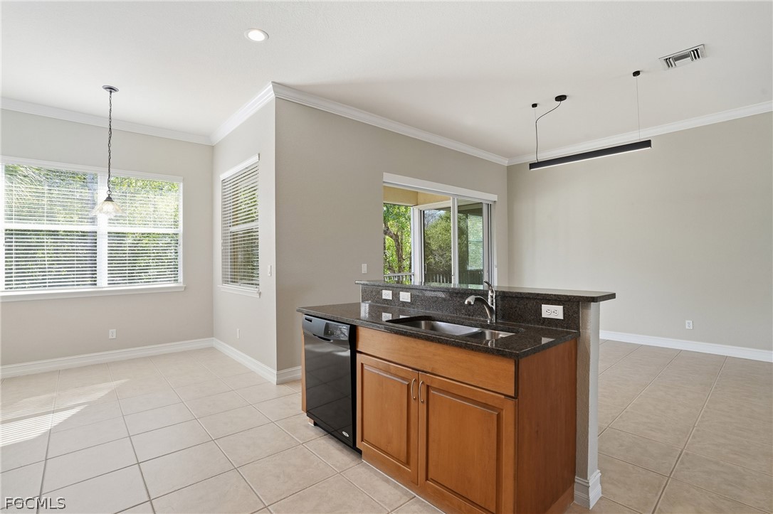 3 Bed Attached for Sale in Portofino, photo 16