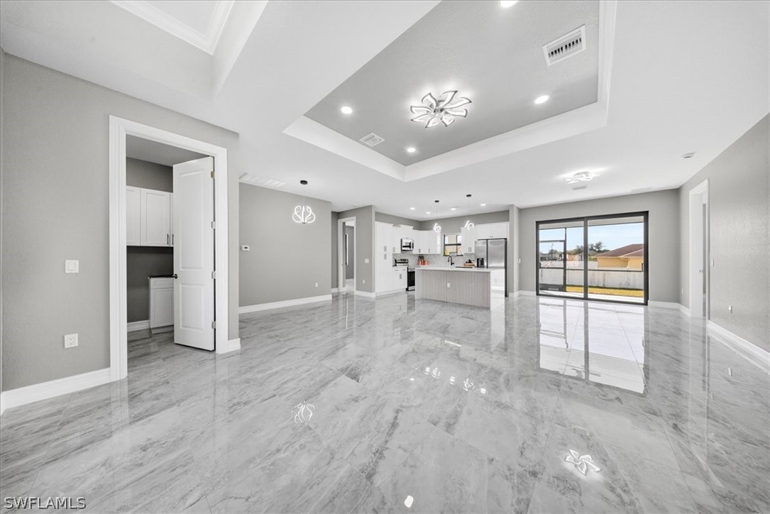 4 Bed SingleFamilyResidence for Sale in Lehigh Acres, photo 16