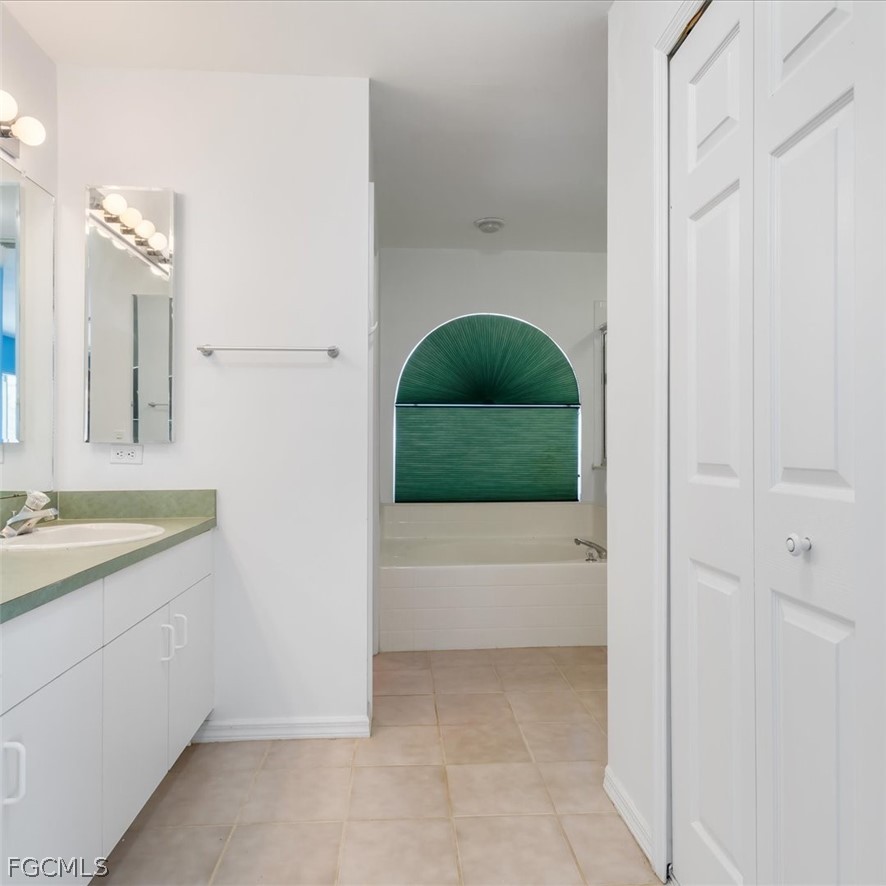 3 Bed SingleFamilyResidence for Sale in Port Charlotte, FL — photo 16