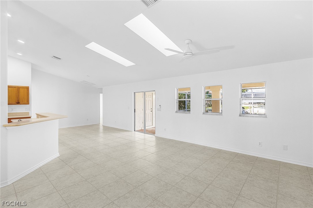 3 Bed Pool Home for Sale in Cape Coral, photo 16