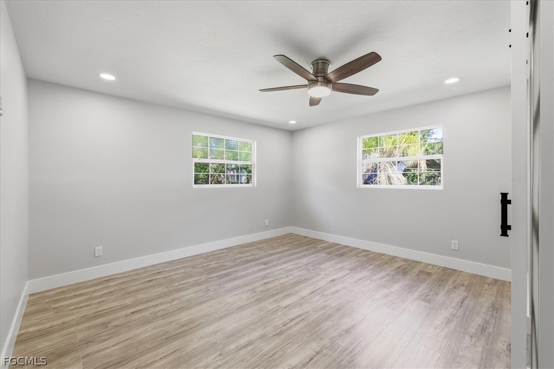3 Bed Waterfront Home for Sale in Hansons Unrec Subd, photo 16
