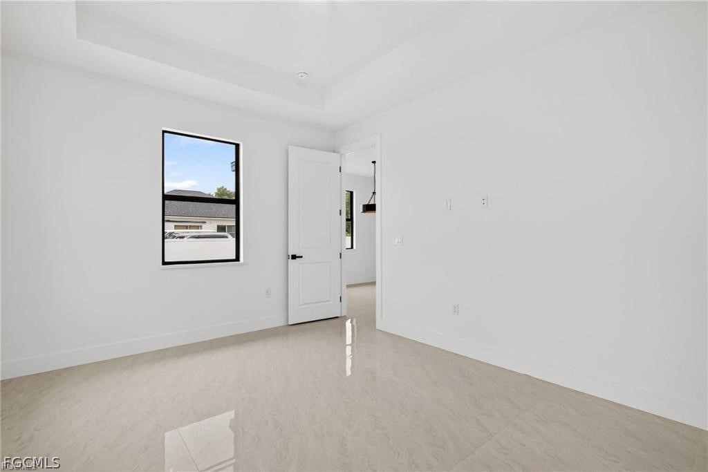 3 Bed SingleFamilyResidence for Sale in Lehigh Acres, photo 16