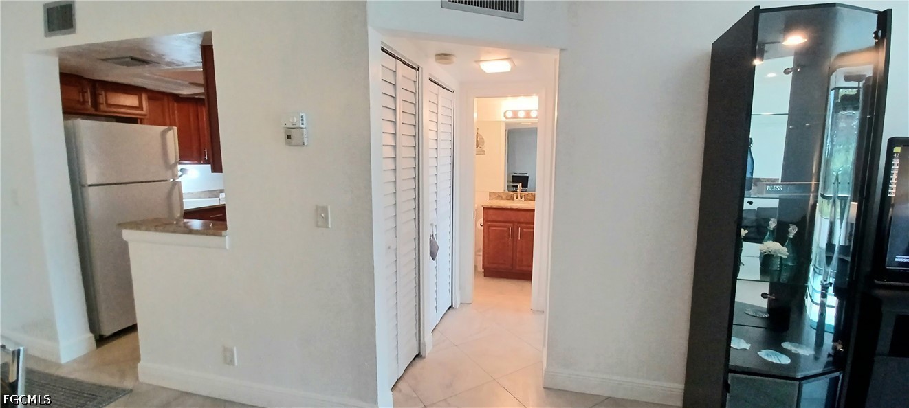 1 Bed Waterfront Home for Sale in Schooner Bay, photo 16