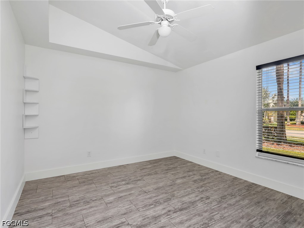 3 Bed SingleFamilyResidence for Sale in Stoneybrook, FL — photo 16