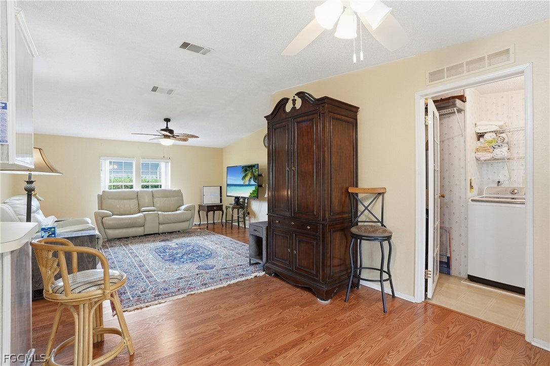 3 Bed ManufacturedHome for Sale in Riverwood, FL, $200,000 — photo 16