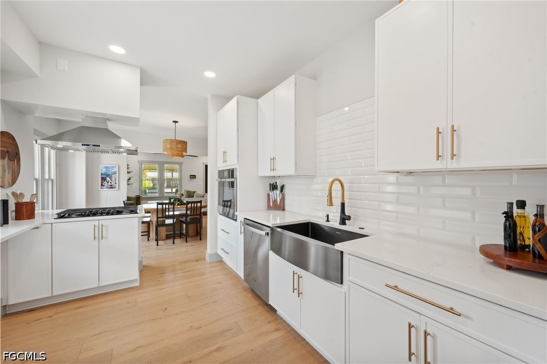 4 Bed SingleFamilyResidence for Sale in Dean Park, photo 16
