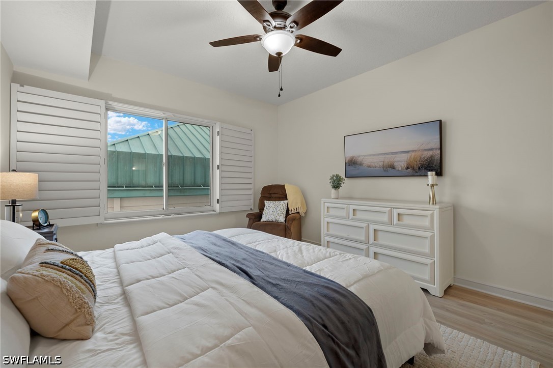 1 Bed Condominium for Sale in Glenview, FL, $199,000 — photo 16