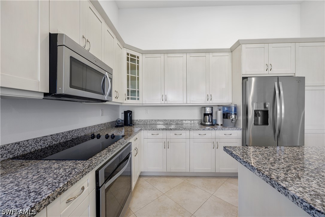 3 Bed Waterfront Home for Sale in Maple Ridge, photo 16